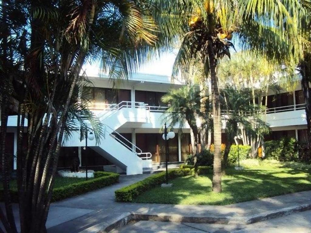 Ex Hotel Asturias Centrico Santa Cruz de La Sierra Exterior photo